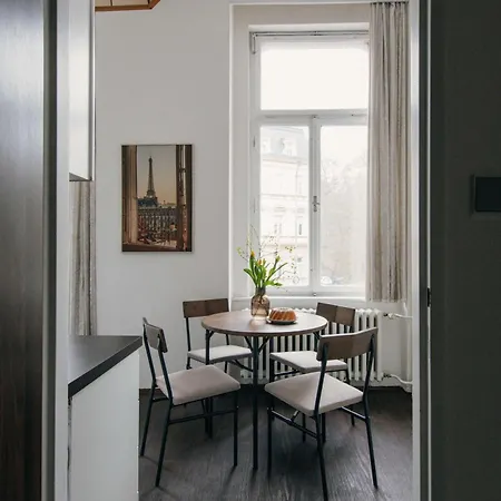 Centre Merkur - Sunny Balcony